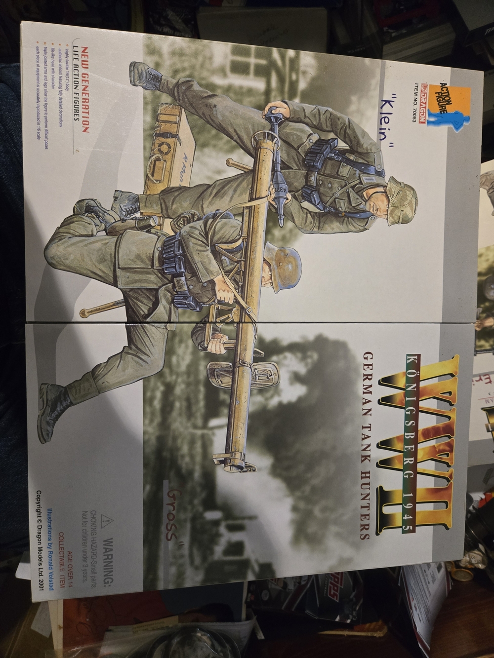 WWII German Tank Hunters Figurine Set - Olive Green by